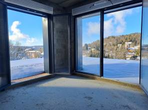 M797 LES ROUSSES : Duplex vendu en surface brute