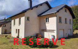 809 MIJOUX : Maison familiale avec sous sol complet 