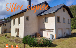 809 MIJOUX : Maison familiale avec sous sol complet 