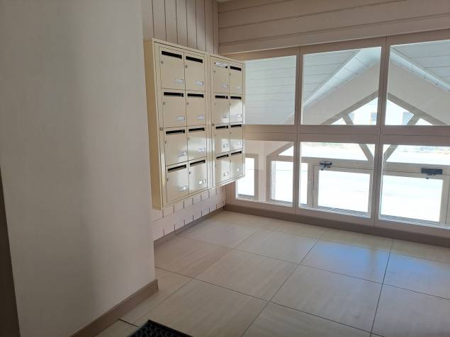Hall d'immeuble Hall d'immeuble